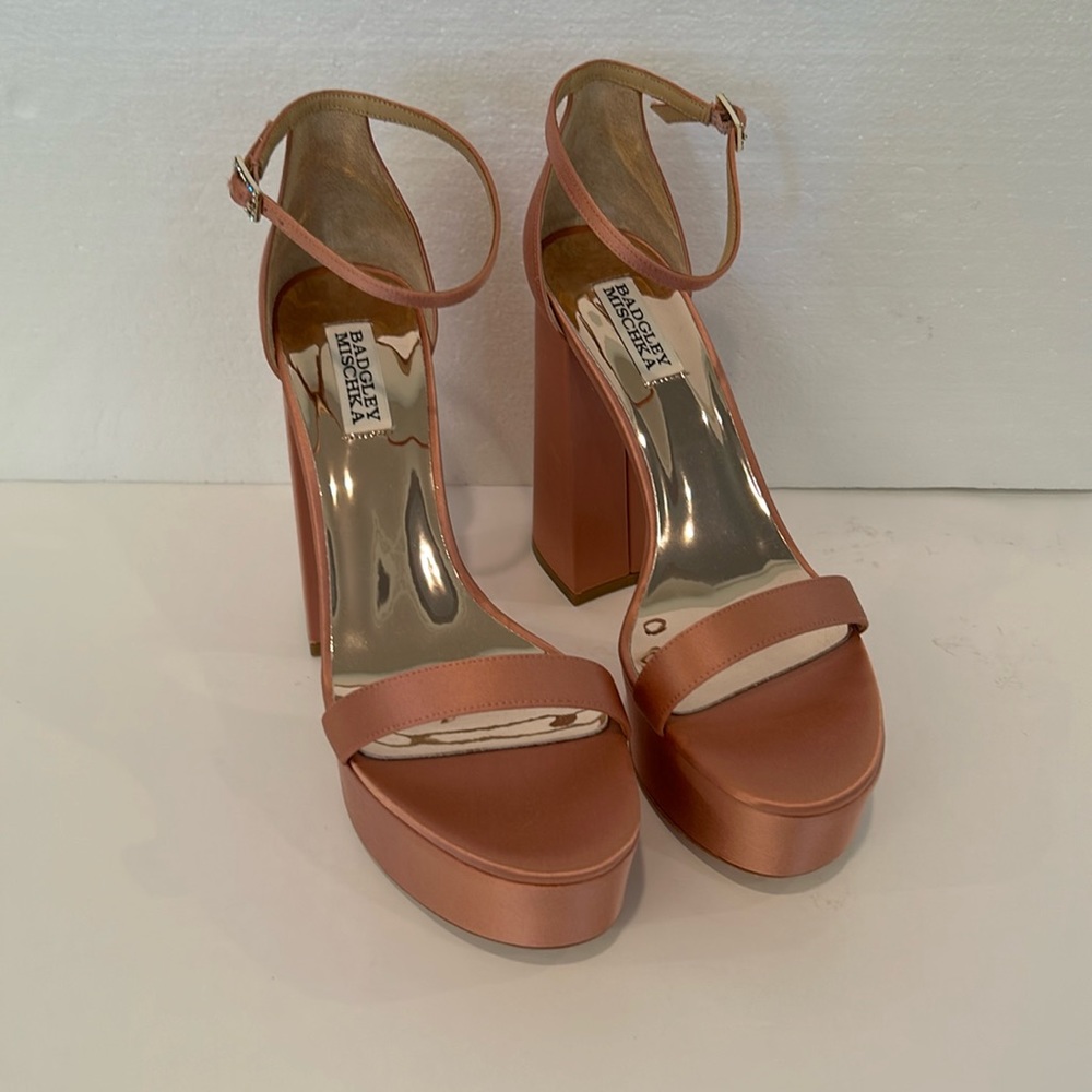 New Badgley Mischka Brand Party Platform Block Heel, sz 9